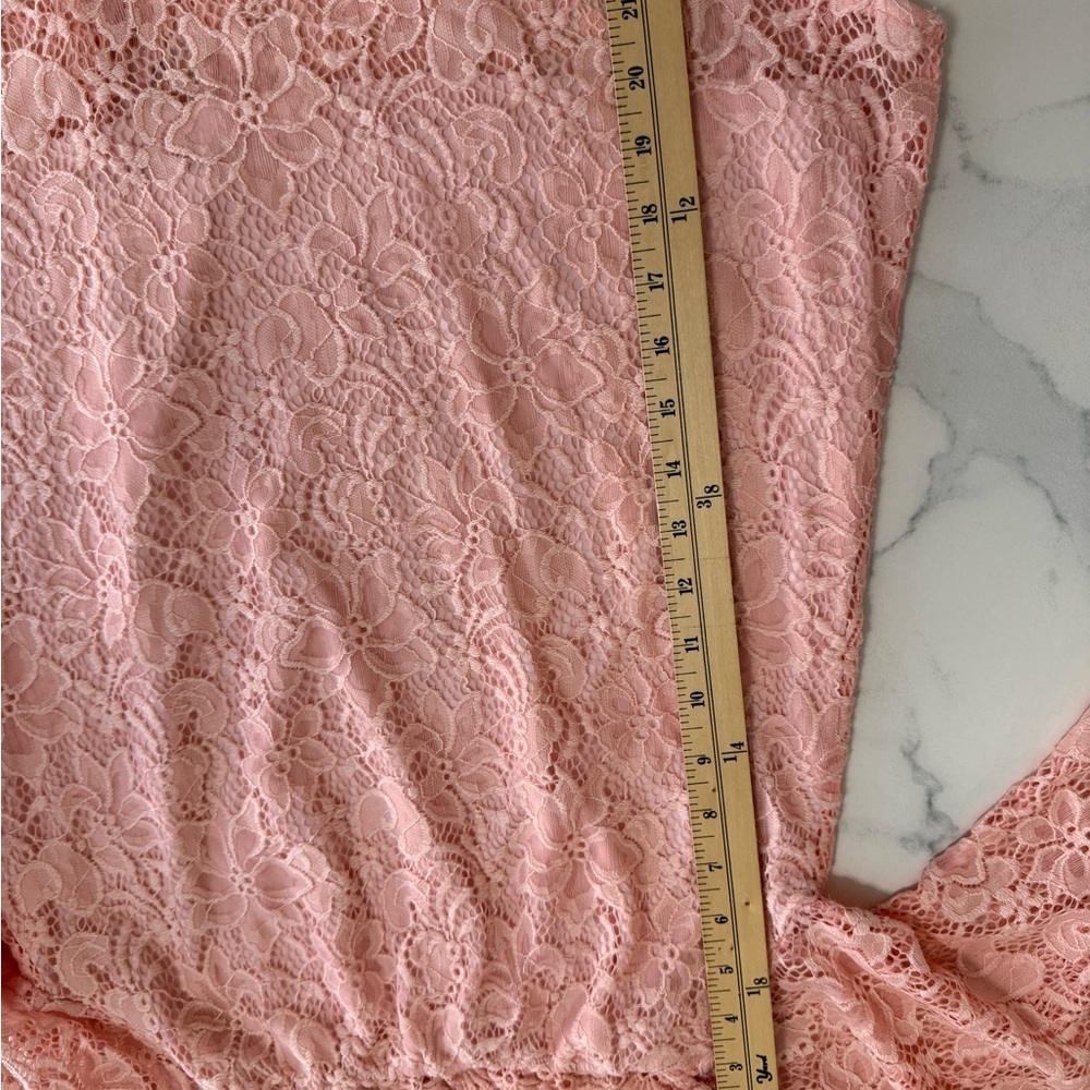 Miholl coral/pink lace top in size small - Picture 8 of 10